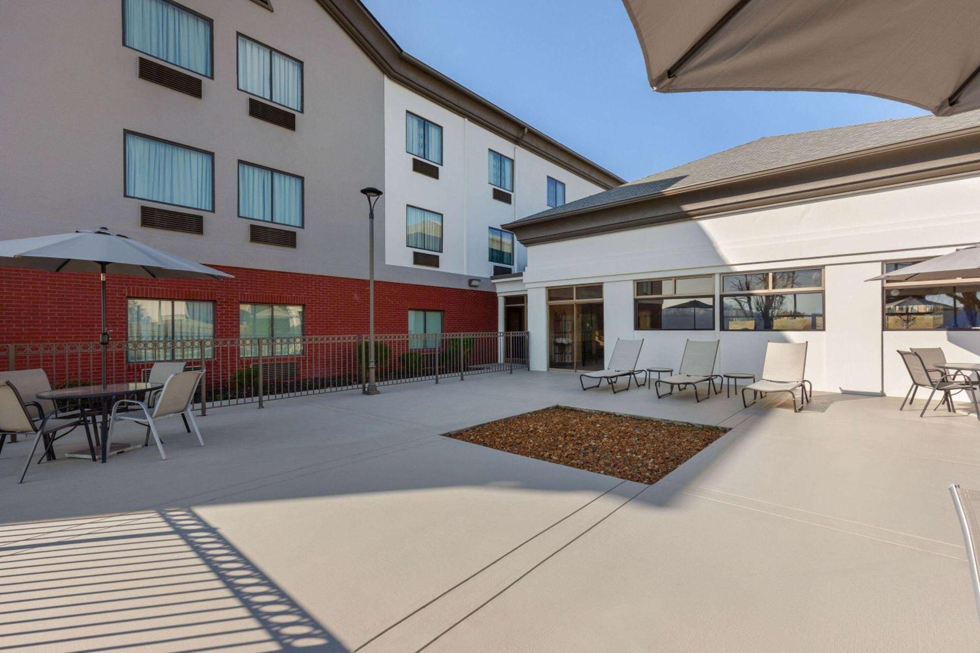 Hotel La Quinta By Wyndham Loudon Zewnętrze zdjęcie