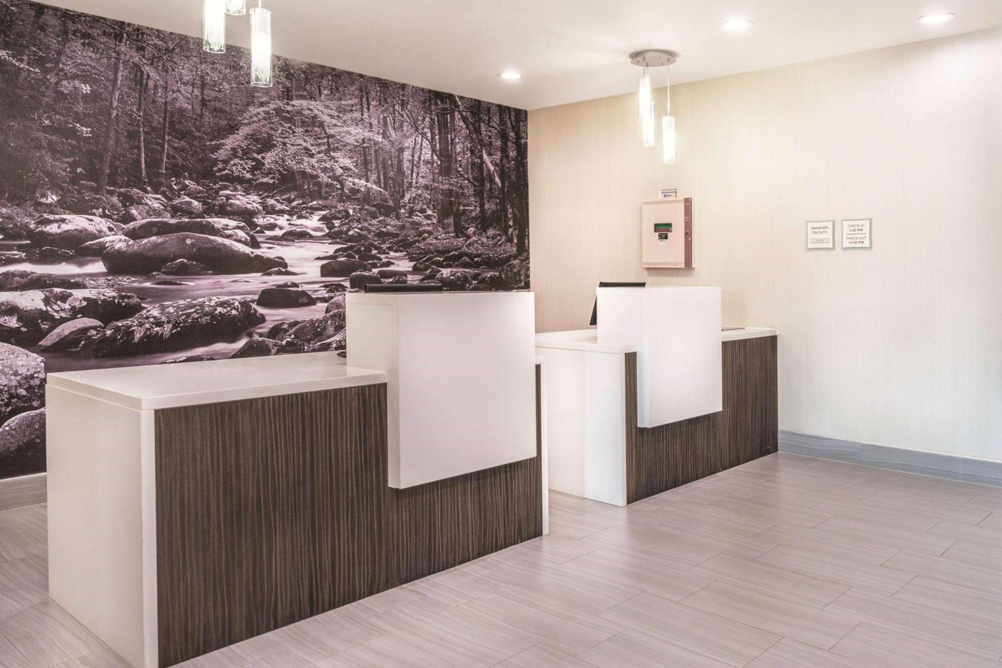 Hotel La Quinta By Wyndham Loudon Zewnętrze zdjęcie